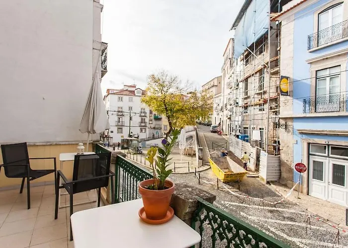 Old Town, 28 Tram, With Private Terrace * Lisbon