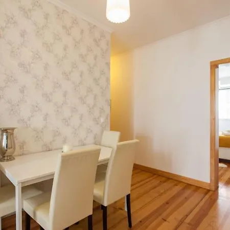 Апартаменты Old Town, 28 Tram, With Private Terrace *